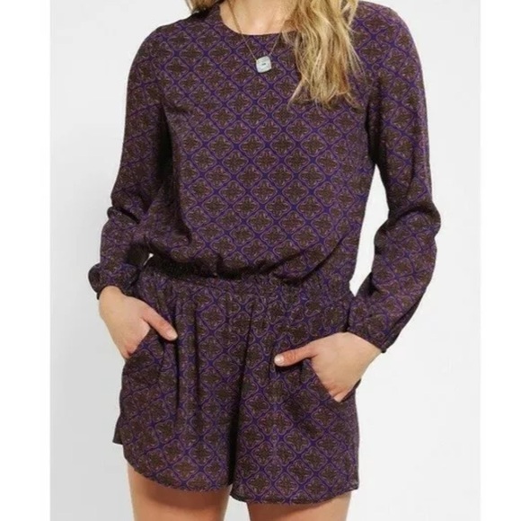 Lucca Couture Urban Outfitters UO Romper Jumpsuit long Sleeve Purple - Picture 4 of 8